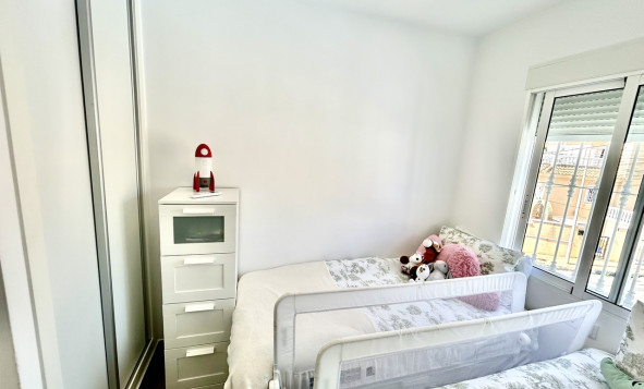 Resale - 3. Detached house - Villamartin - Costa Blanca South