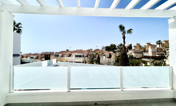 Resale - 3. Detached house - Villamartin - Costa Blanca South
