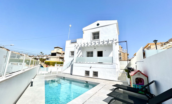 Resale - 3. Detached house - Villamartin - Costa Blanca South