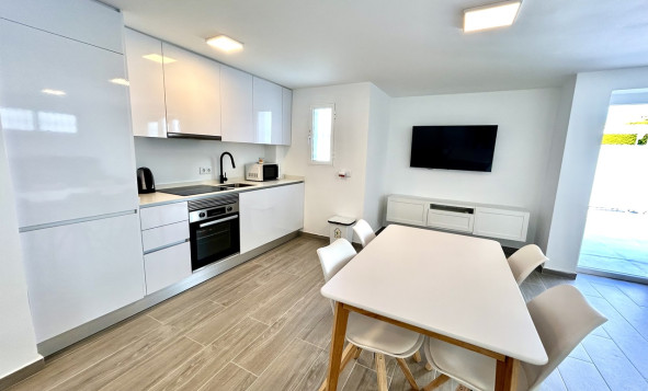 Resale - 3. Detached house - Villamartin - Costa Blanca South