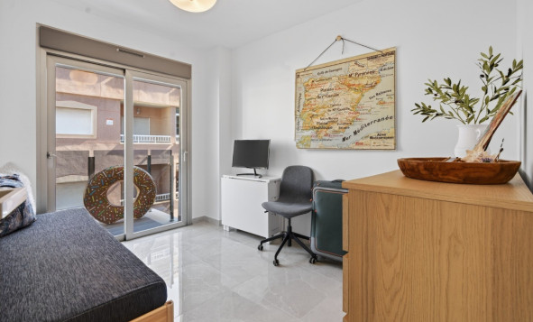 Reventa - 1. Apartamento / piso - Torrevieja - Costa Blanca Sur