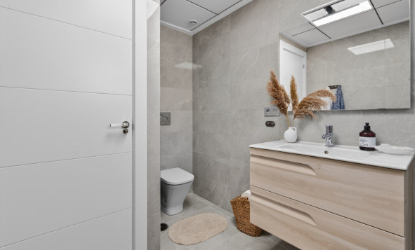 Reventa - 1. Apartamento / piso - Torrevieja - Costa Blanca Sur