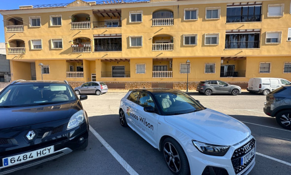 Reventa - 1. Apartamento / piso - Jacarilla - Costa Blanca Sur