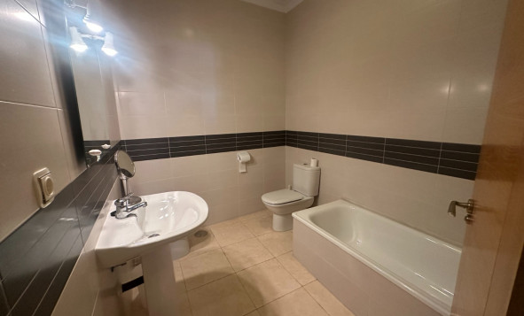 Reventa - 1. Apartamento / piso - Jacarilla - Costa Blanca Sur