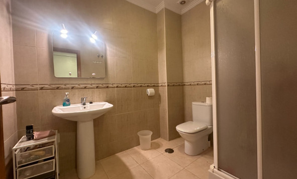 Reventa - 1. Apartamento / piso - Jacarilla - Costa Blanca Sur