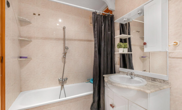 Reventa - 1. Apartamento / piso - Torrevieja - Costa Blanca Sur