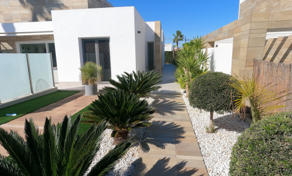 Resale - 3. Detached house - Algorfa - Costa Blanca South