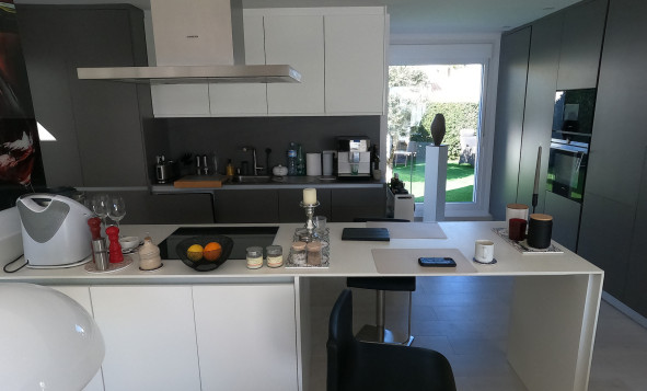 Resale - 3. Detached house - Algorfa - Costa Blanca South