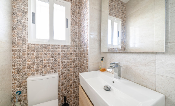 Resale - 2. Town house - Guardamar del Segura - El Moncayo