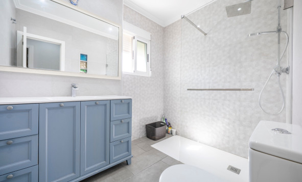 Resale - 2. Town house - Guardamar del Segura - El Moncayo