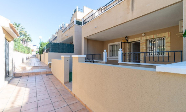 Resale - 1. Apartment / flat - Orihuela Costa - Costa Blanca South
