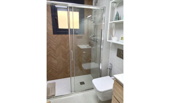 Reventa - 1. Apartamento / piso - Torrevieja - Costa Blanca Sur