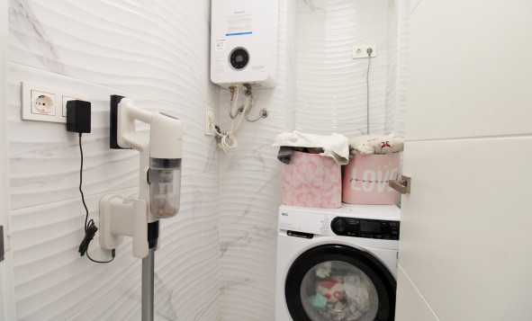 Resale - 1. Apartment / flat - Torrevieja - Costa Blanca South