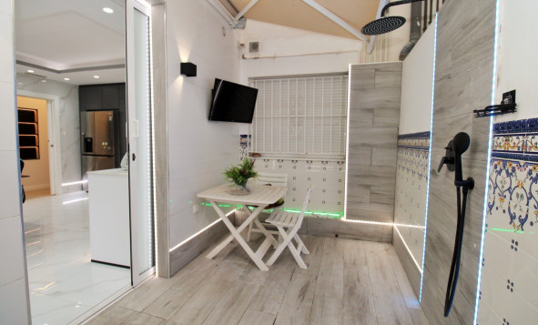 Resale - 1. Apartment / flat - Torrevieja - Costa Blanca South