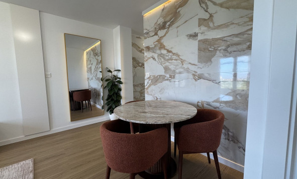 Reventa - 1. Apartamento / piso - Punta Prima - Costa Blanca Sur