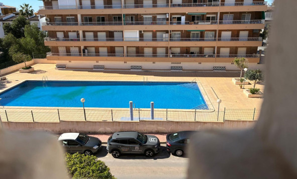 Reventa - 1. Apartamento / piso - Punta Prima - Costa Blanca Sur