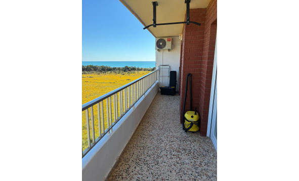 Reventa - 1. Apartamento / piso - Punta Prima - Costa Blanca Sur