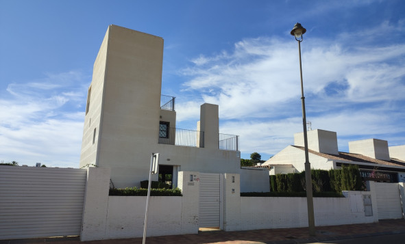 Reventa - 3. Casa indepiende - Sucina - Peraleja Golf