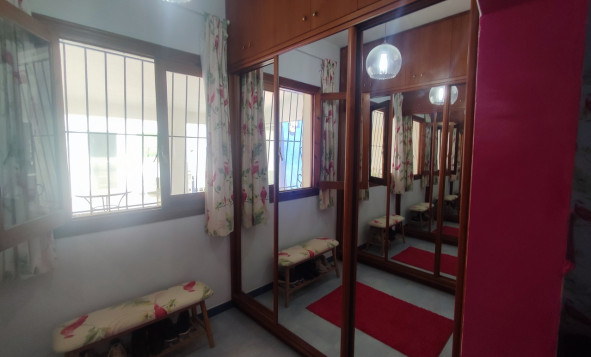 Resale - 7. Finca / Country property - Gea y Truyols - Urb Lo Santiago