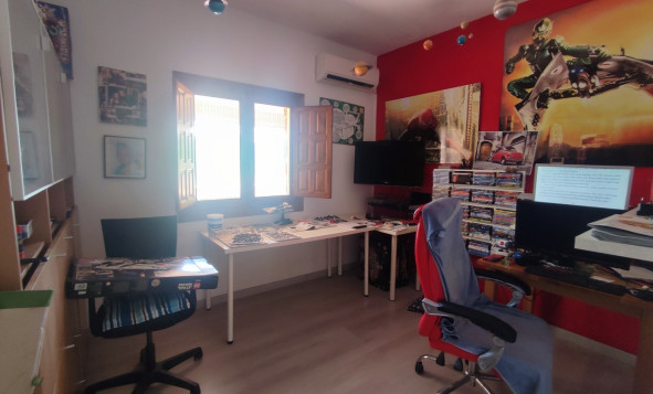 Resale - 7. Finca / Country property - Gea y Truyols - Urb Lo Santiago