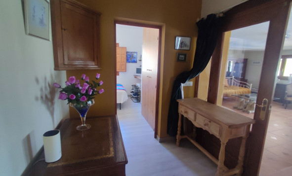 Resale - 7. Finca / Country property - Gea y Truyols - Urb Lo Santiago