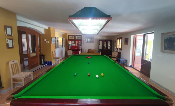 Resale - 7. Finca / Country property - Gea y Truyols - Urb Lo Santiago