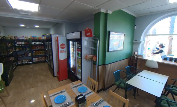 Reventa - Propiedades comerciales - Torrevieja - Puerto