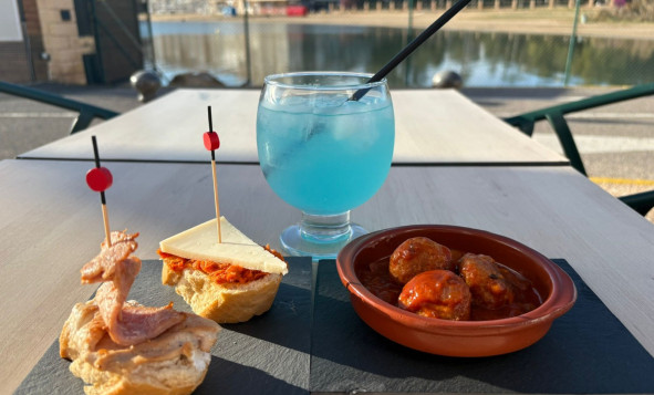 Reventa - Propiedades comerciales - Torrevieja - Puerto