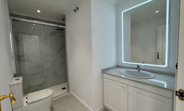 Reventa - 1. Apartamento / piso - Lomas De Campoamor - Costa Blanca Sur