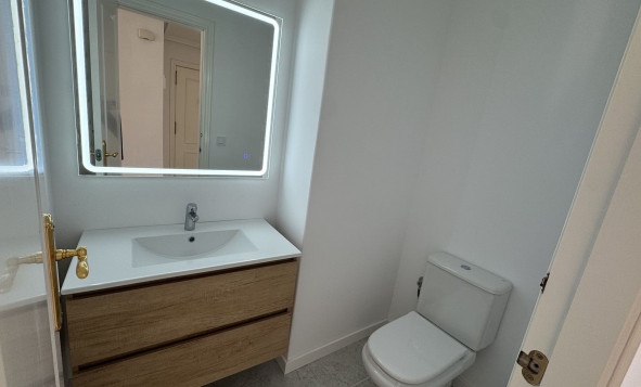 Reventa - 1. Apartamento / piso - Lomas De Campoamor - Costa Blanca Sur