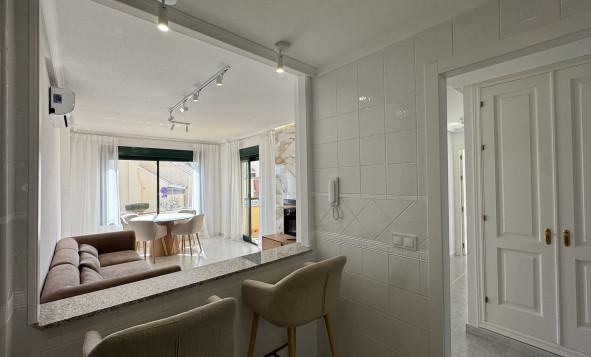 Reventa - 1. Apartamento / piso - Lomas De Campoamor - Costa Blanca Sur