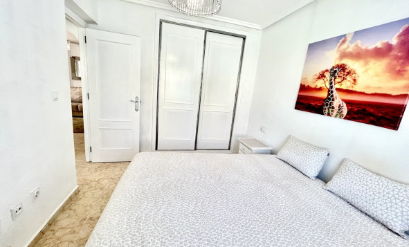 Resale - 2. Town house - Punta Prima - Costa Blanca South