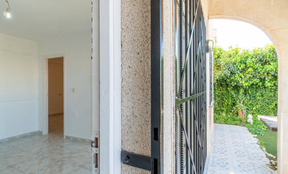 Reventa - 2. Chalet adosado - Torrevieja - Costa Blanca Sur