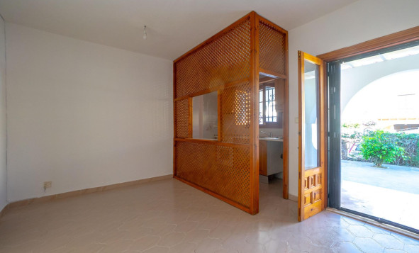 Resale - 1. Apartment / flat - Torrevieja - Costa Blanca South