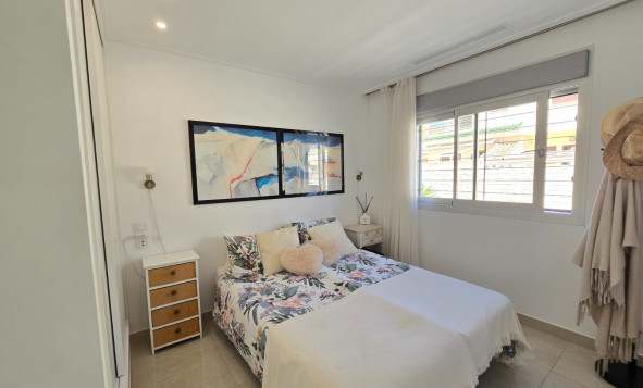 Resale - Townhouse * - Ciudad Quesada * - Doña Pepa *