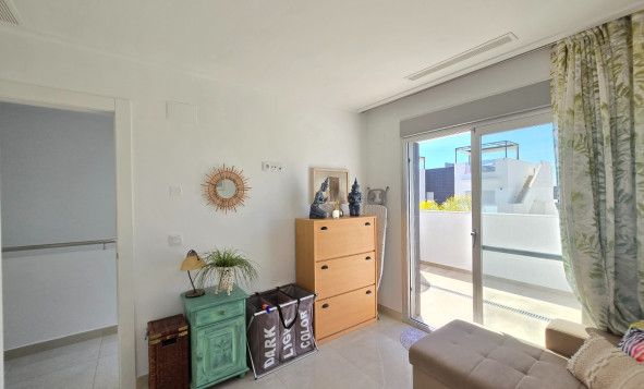 Resale - Townhouse * - Ciudad Quesada * - Doña Pepa *