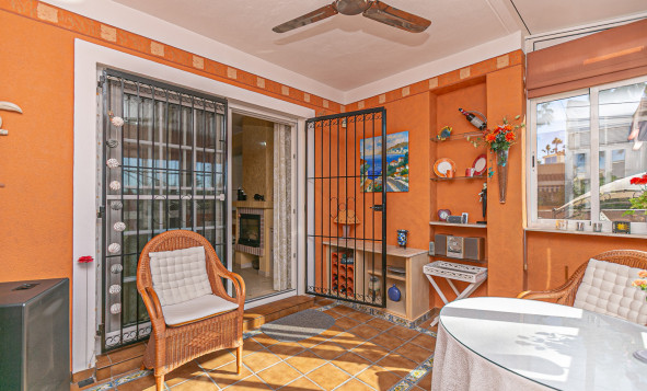 Resale - 1. Apartment / flat - Playa Flamenca - Costa Blanca South