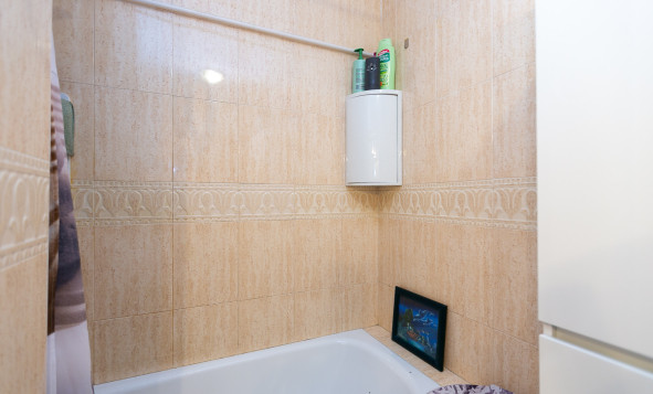 Reventa - 1. Apartamento / piso - Playa Flamenca - Costa Blanca Sur