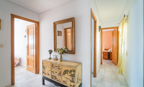 Reventa - 3. Casa indepiende - Torrevieja - Cala de cabo cervera