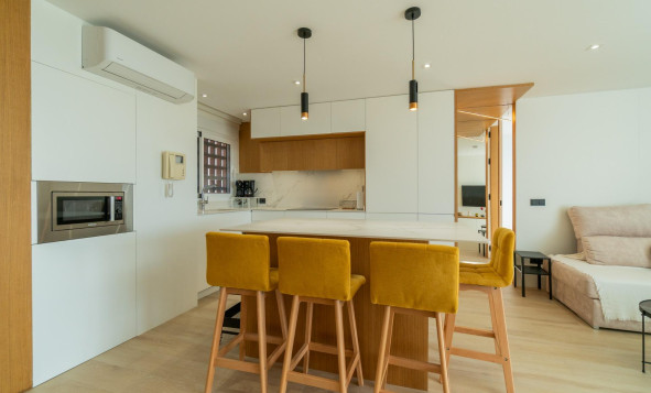 Resale - 1. Apartment / flat - Guardamar del Segura - Puerto Deportivo