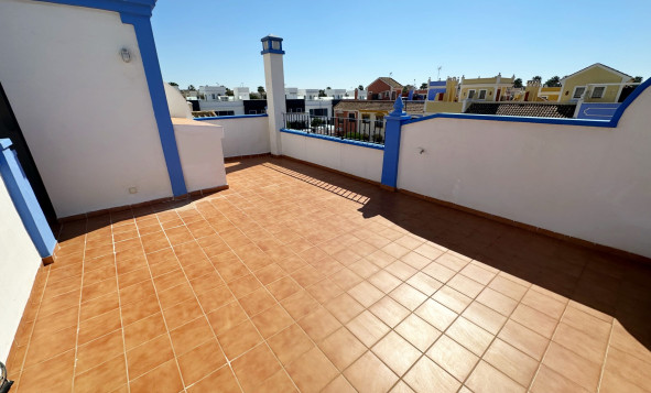 Reventa - 3. Casa indepiende - Roda - Señorio de Roda