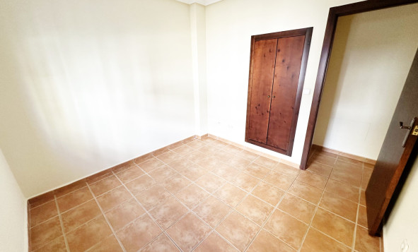 Reventa - 3. Casa indepiende - Roda - Señorio de Roda