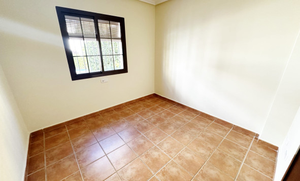 Reventa - 3. Casa indepiende - Roda - Señorio de Roda