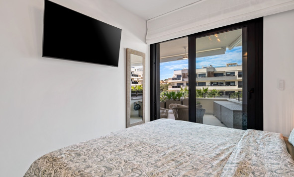 Reventa - 1. Apartamento / piso - Orihuela Costa - Costa Blanca Sur