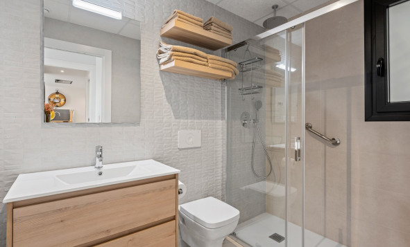 Reventa - 1. Apartamento / piso - Orihuela Costa - Costa Blanca Sur