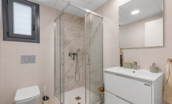 Resale - 1. Apartment / flat - Torrevieja - Costa Blanca South