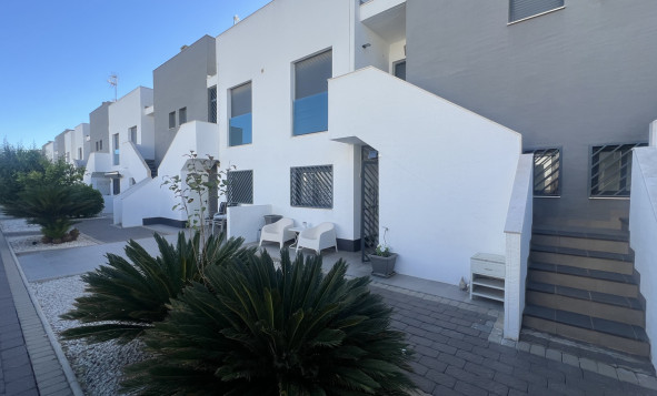 Reventa - 1. Apartamento / piso - La Zenia - Costa Blanca Sur
