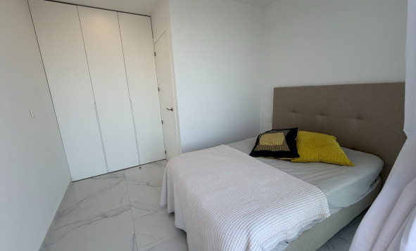 Reventa - 3. Casa indepiende - Ciudad Quesada - La Laguna