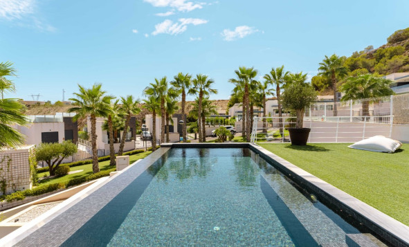 Reventa - 3. Casa indepiende - San Miguel de Salinas - Costa Blanca Sur