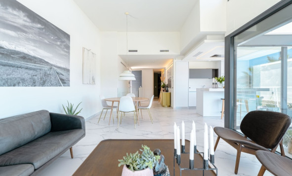 Reventa - 3. Casa indepiende - San Miguel de Salinas - Costa Blanca Sur